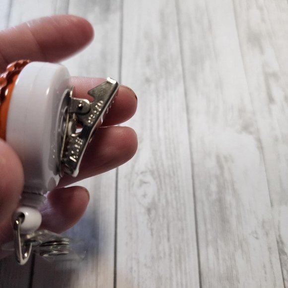 Cincinnati Bengals Badge Clip - Alligator Clip  - ID‎ Holder - Picture 2 of 2